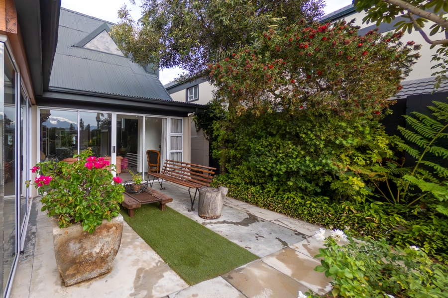 4 Bedroom Property for Sale in Greenways Golf Estate Western Cape